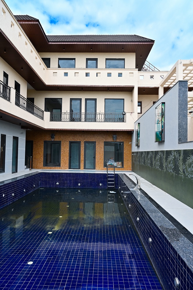 luxury villa hotel in Amritsar